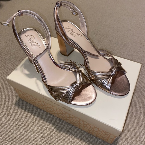 Jewel Badgley Mishka Christen Block Heel Sandal in Rose Gold - Picture 3 of 9